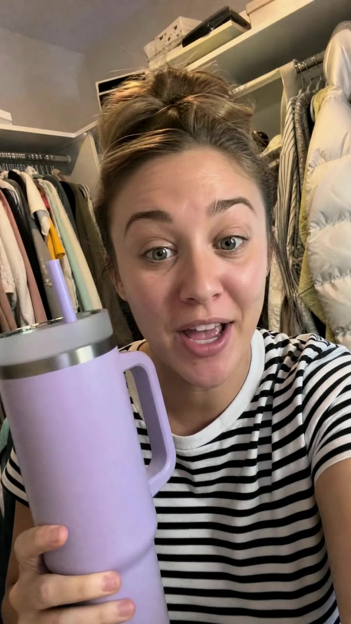 A tumbler review in the closet